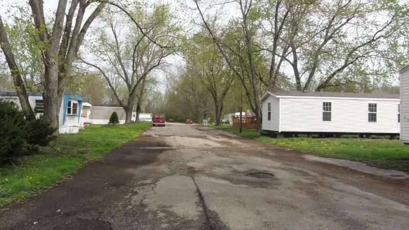 Sherwood MHP & Bourne End MHP: 906 W Main St, Peru, IN 46970